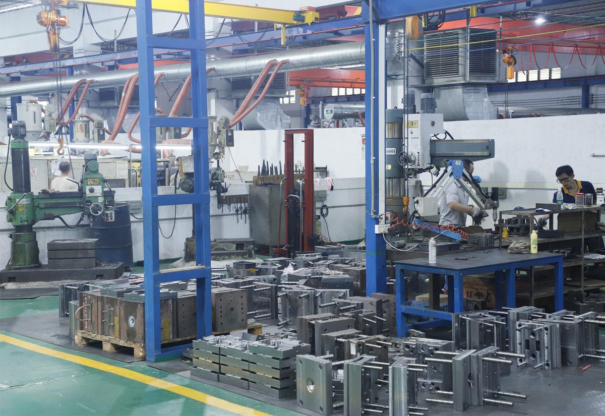 CNC machining mold components